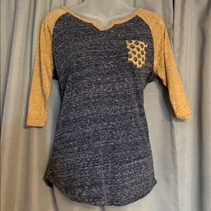 Pitt Panthers Quarter Sleeve Shirt